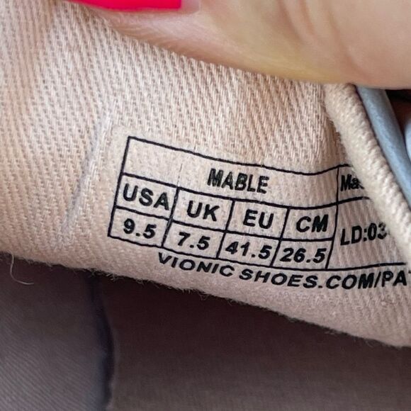 Vionic Womens Pro Mahoney Mable Gray Slip Resistant Sneaker Shoes Size US 9.5 - Picture 2 of 9